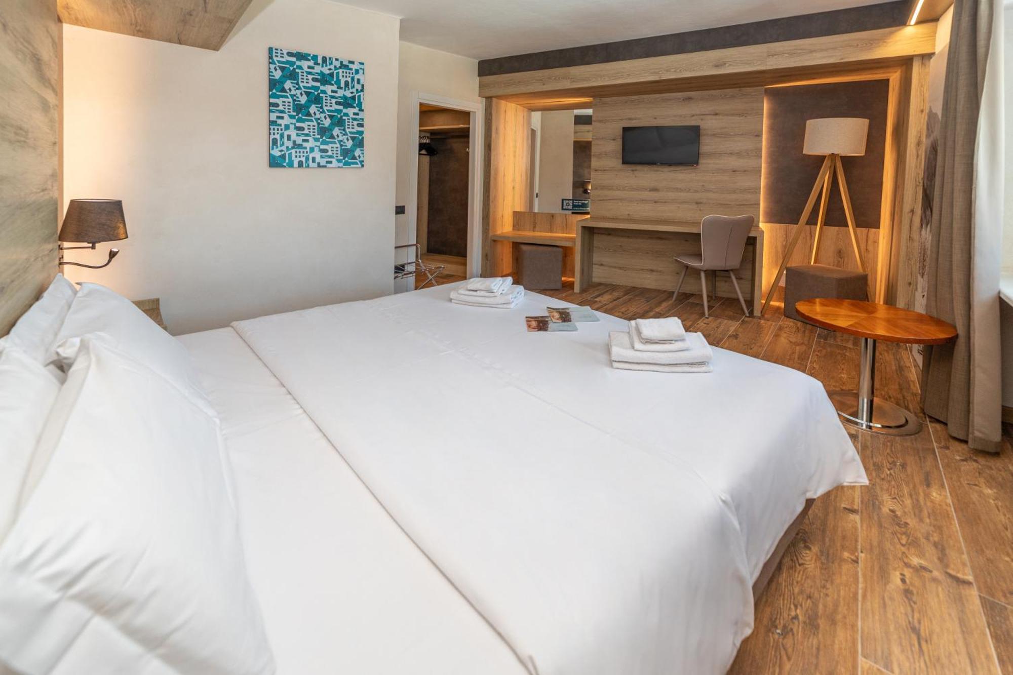 Hotel La Torre 4*
